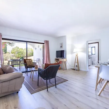 Muito Sol Apartment